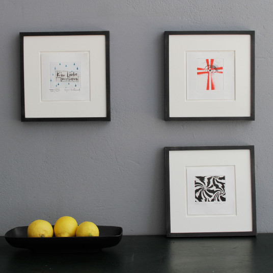 Universalbox mit 19 Künstlerdrucken