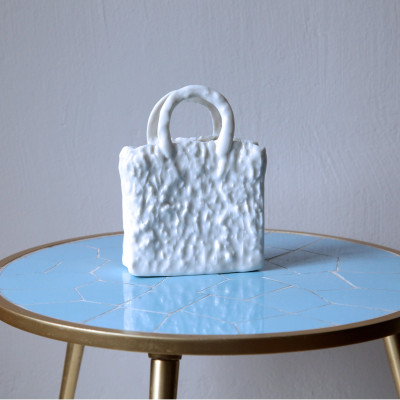 Olivia Berckemeyer, My White Bag (aus der Serie Homebag)