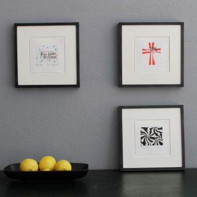 Universalbox, u.a. Reyle, Scheibitz, Universalbox mit 19 Künstlerdrucken